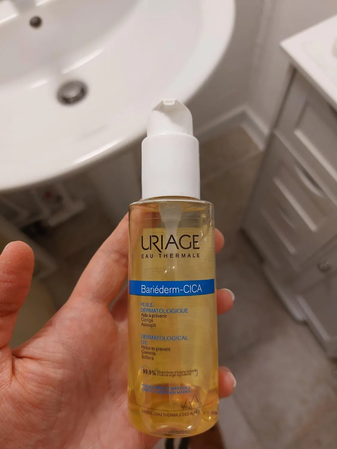 Uriage Bariéderm-Cica Olio Corpo 100 ml Smagliature Cicatrici