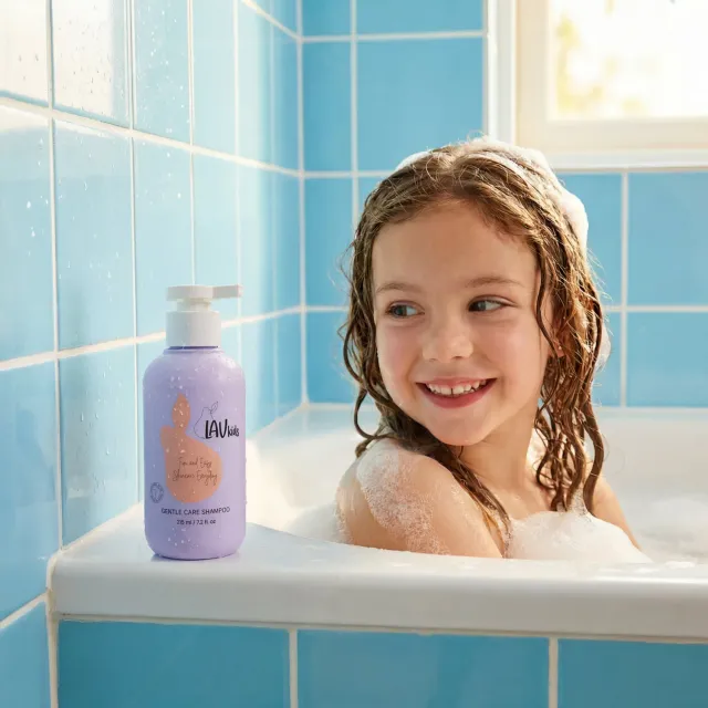 LavKids Gentle Care Shampoo Delicato 215 ml Camomilla e Mandorla