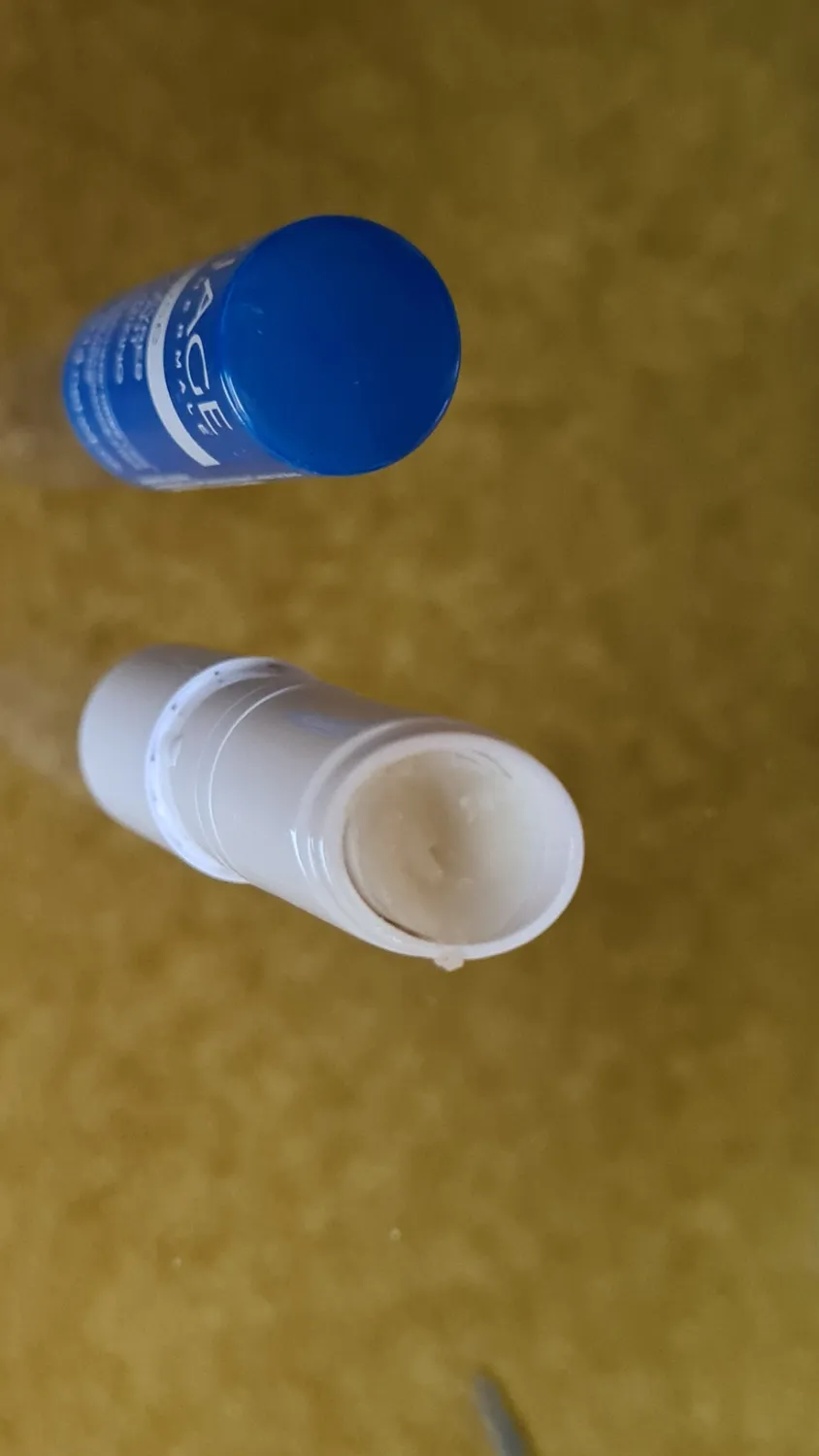 Uriage Xémose Balsamo Labbra Idratante Protettivo