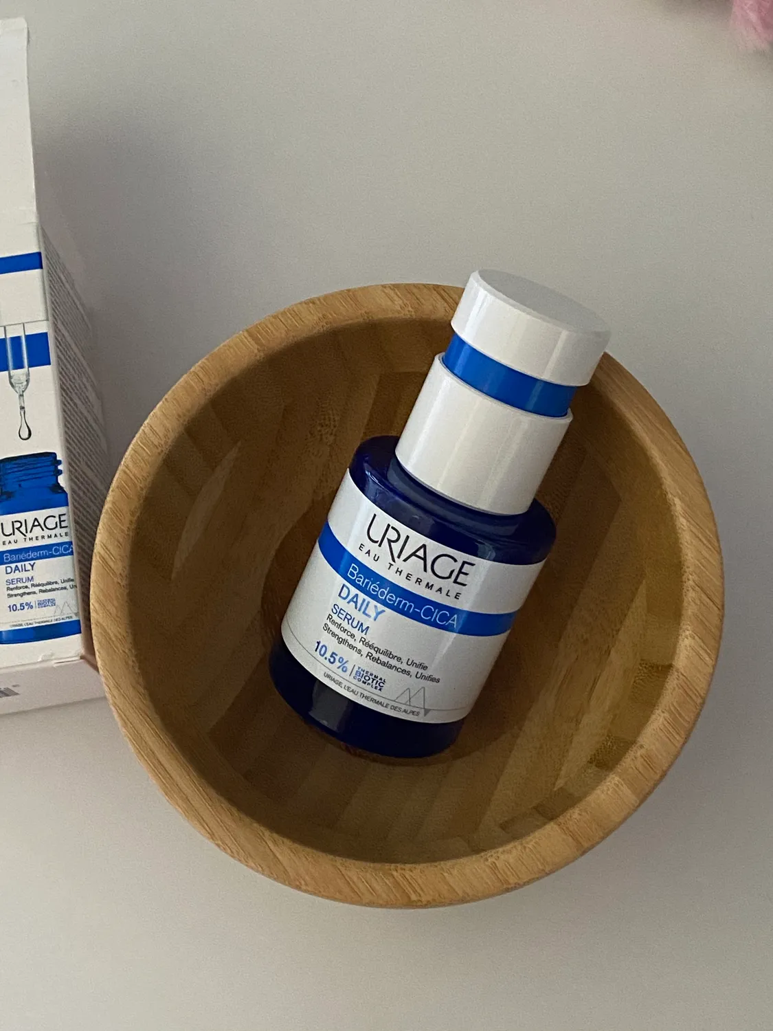 Uriage Bariederm Cica-Daily siero riparatore centella non profumato