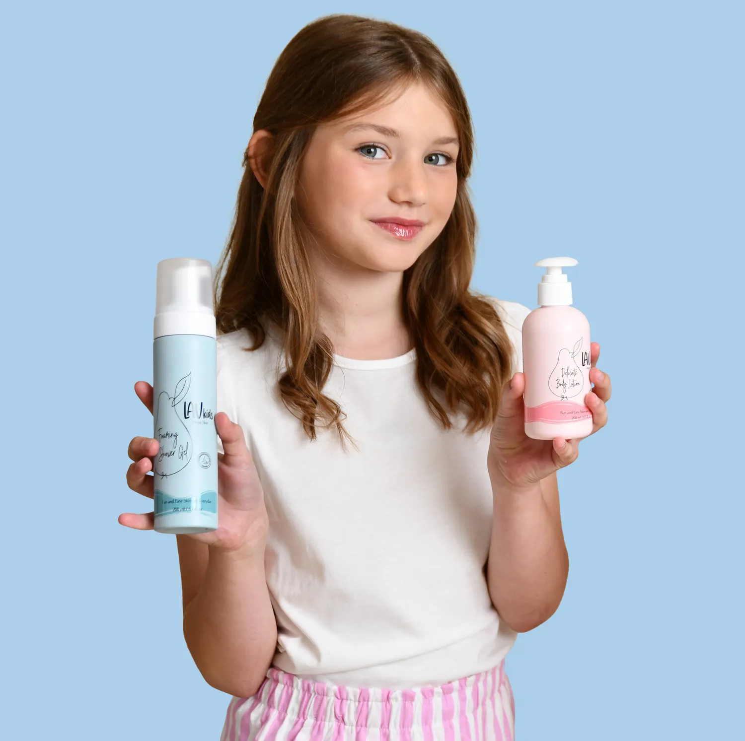 LavKids Duo crema corpo e mousse doccia pera camomilla