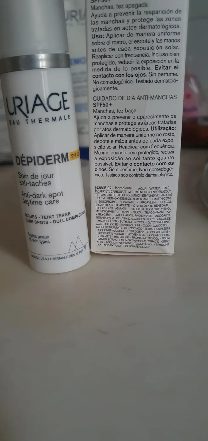 Uriage Depiderm Crema Viso Antimacchie SPF50+ Vitamina C